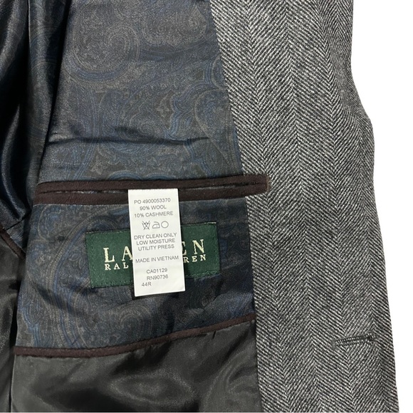 Ralph Lauren Grey Herringbone Tweed 2 Button Suit Jacket Sz 44R Wool Cashmere - Picture 8 of 12